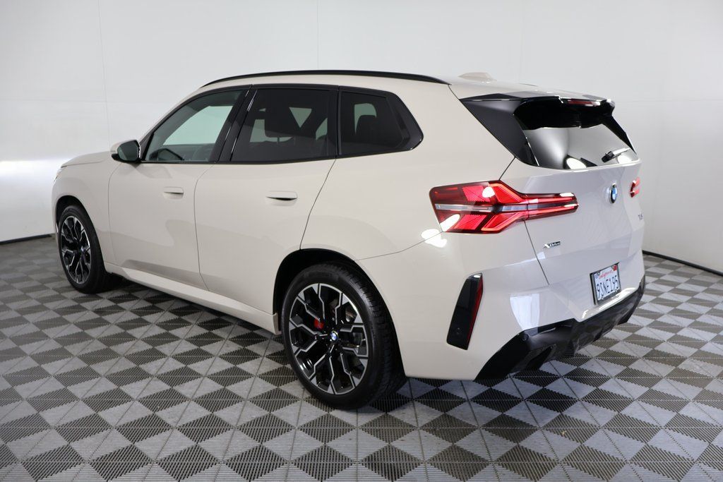 Thumbnail: 2025 BMW X3 - 6