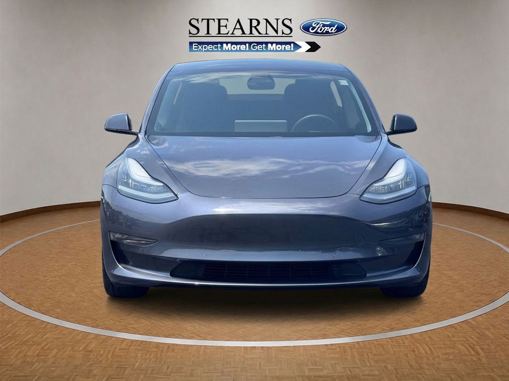 TeslaModel 35
