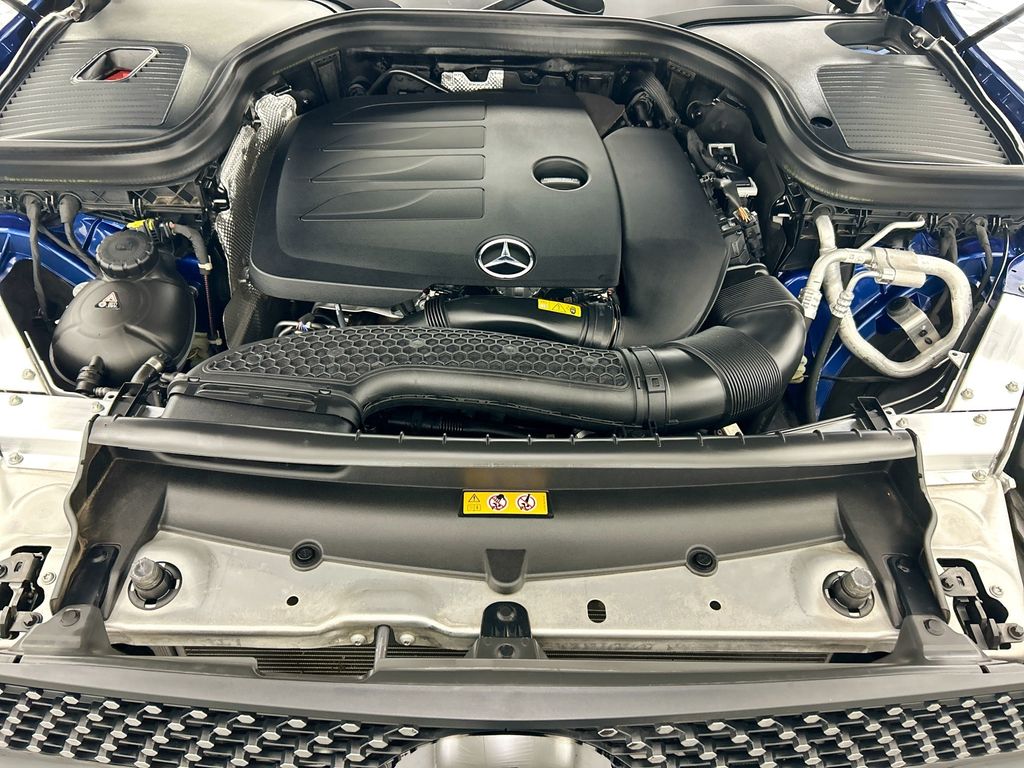 Thumbnail: 2023 Mercedes-Benz GLC - 27