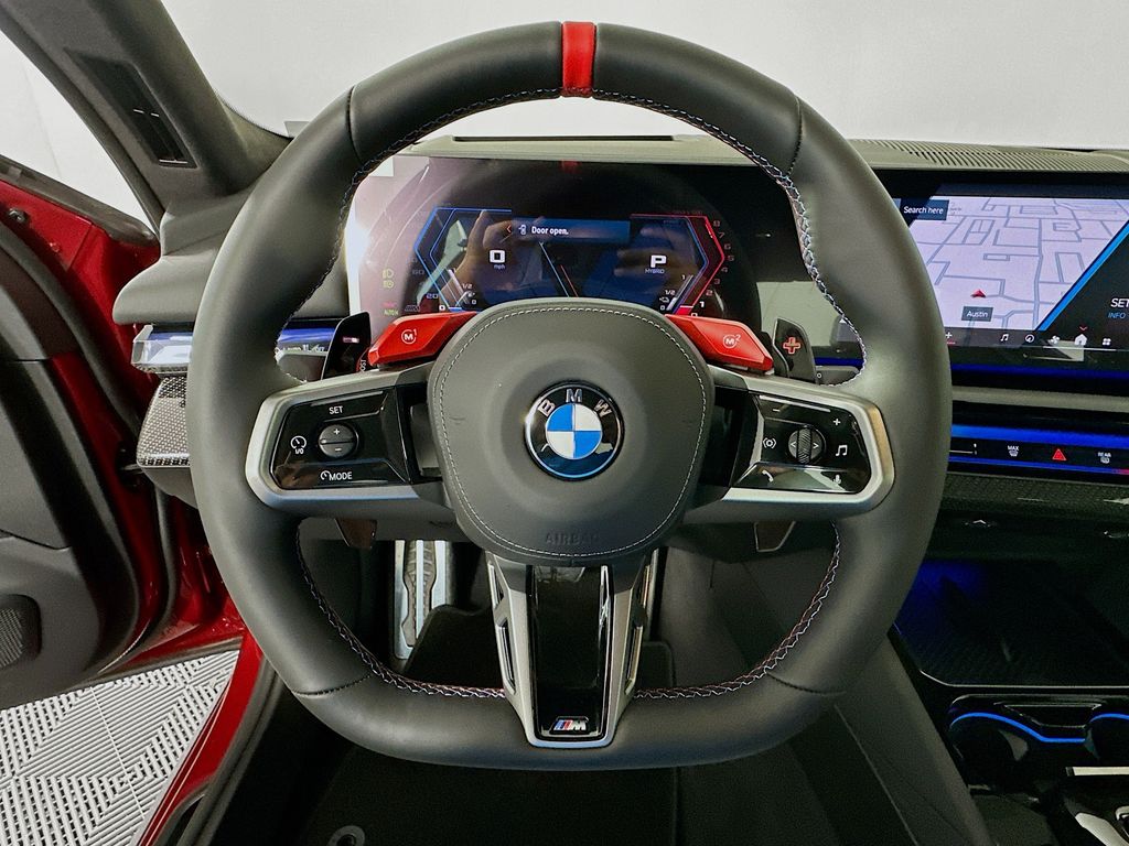 Thumbnail: 2026 BMW M5 - 10