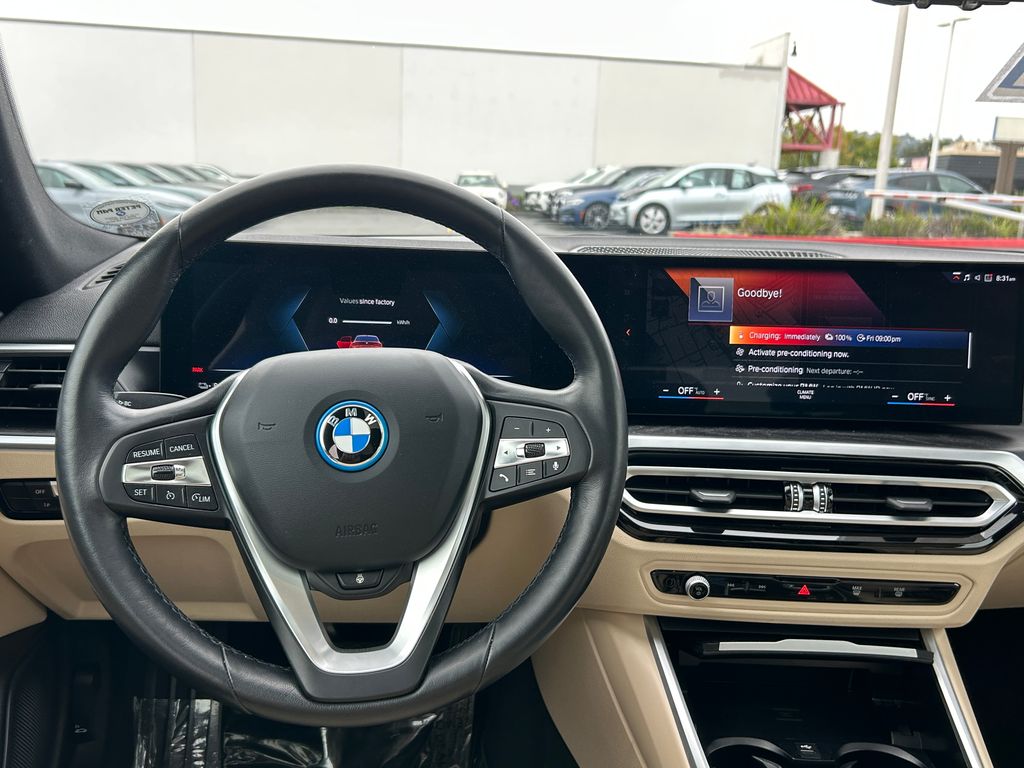 Thumbnail: 2023 BMW i4 - 17
