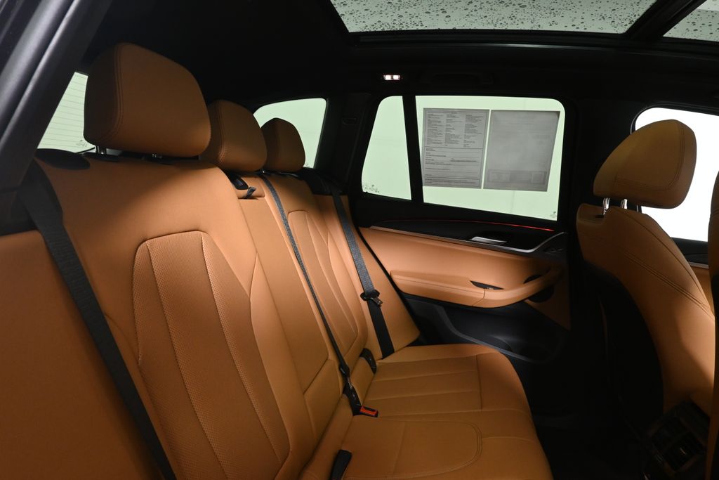 Thumbnail: 2024 BMW X3 - 31