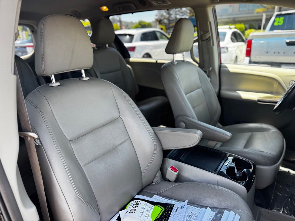 Used 2019 Toyota Sienna Van