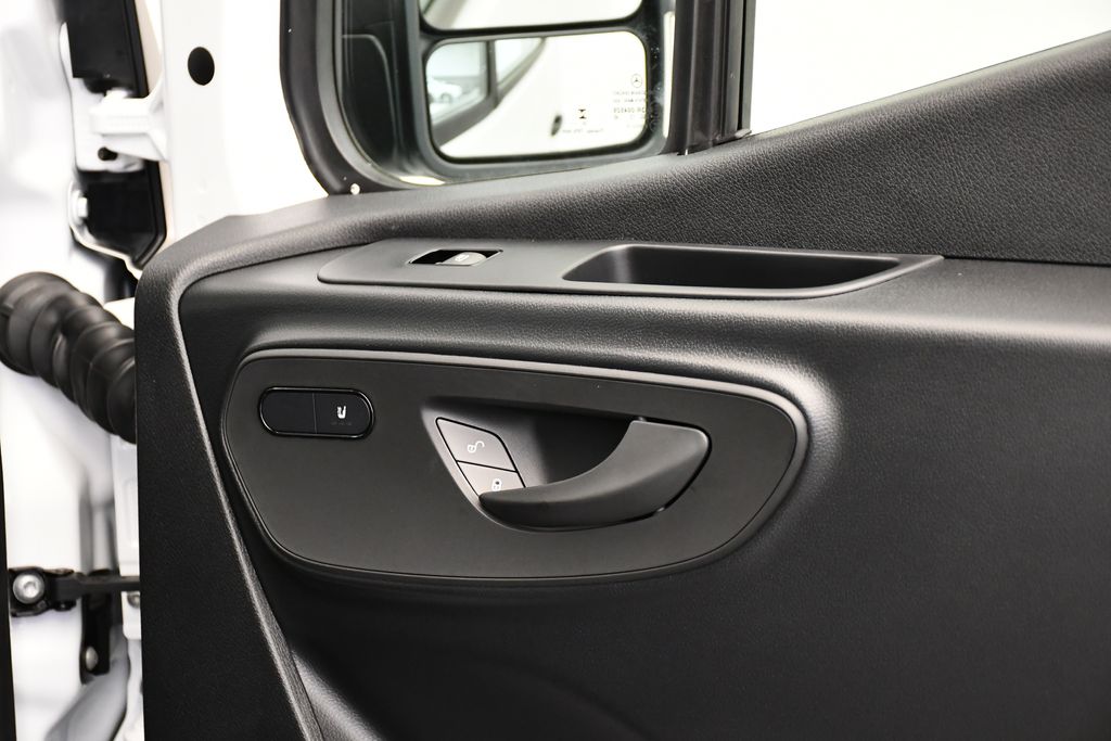 Thumbnail: 2026 Mercedes-Benz Sprinter - 28
