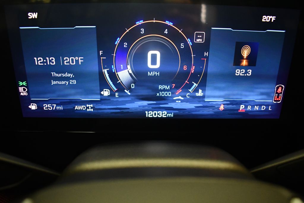 Thumbnail: 2025 Chevrolet Traverse - 24