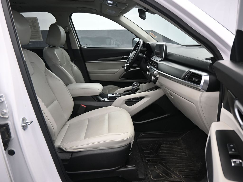2022 Kia Telluride S White at Bob Mills Chevrolet
