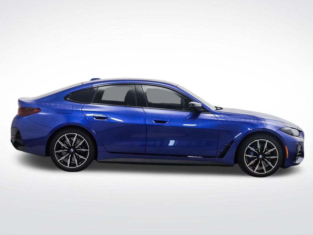 Thumbnail: 2025 BMW i4 - 6