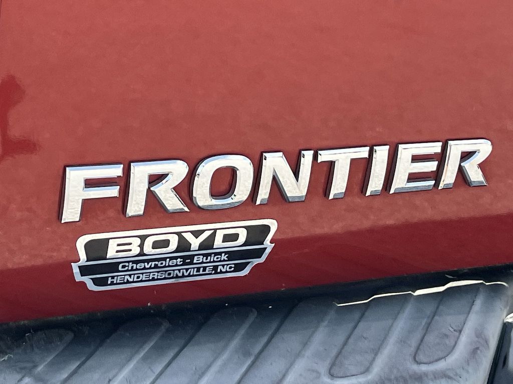 2016 Nissan Frontier SV photo