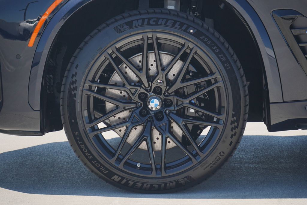 Thumbnail: 2026 BMW X5 - 5