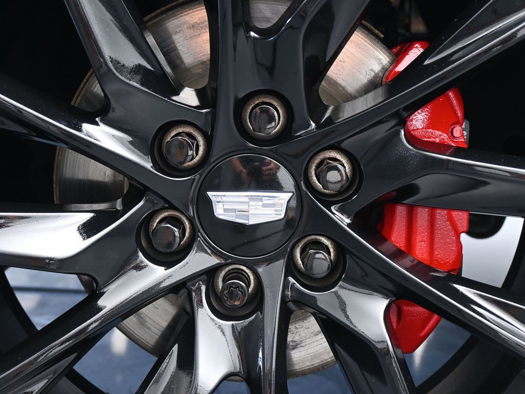 Used 2021 Black Raven Cadillac Sport Platinum image 43