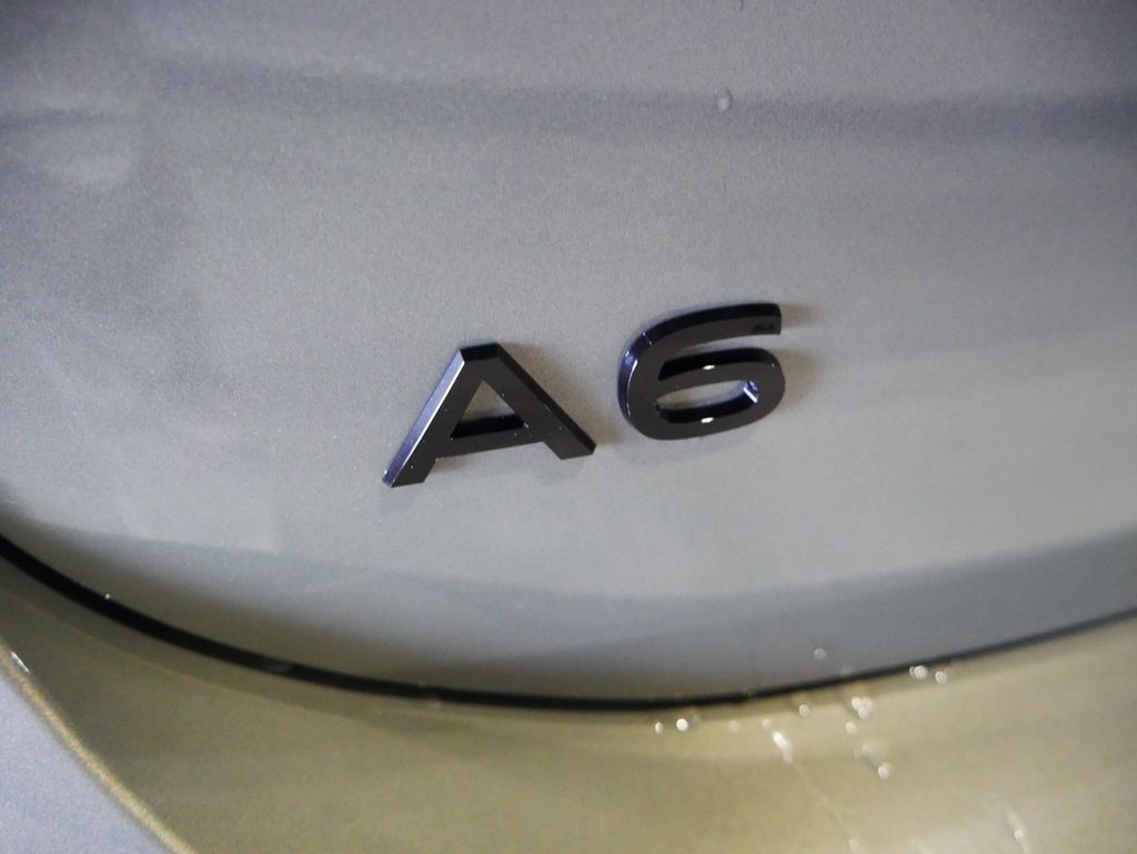 Thumbnail: 2026 Audi A6 - 9