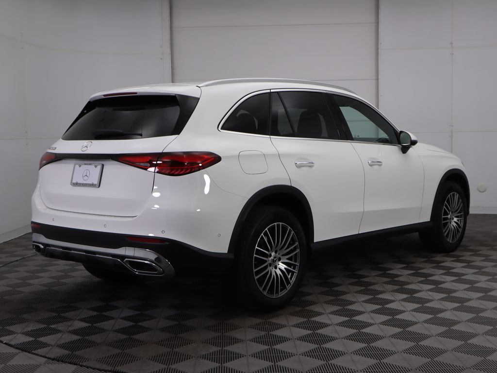 Thumbnail: 2025 Mercedes-Benz GLC - 5