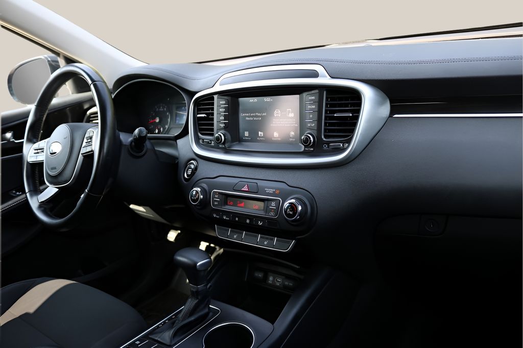 Used Car 2020 Kia Sorento  S For Sale Under $20,000 In Austin, Texas