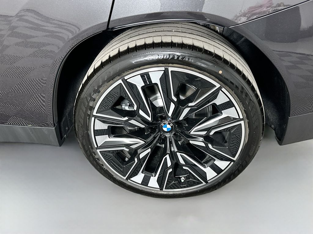 Thumbnail: 2026 BMW X3 - 23