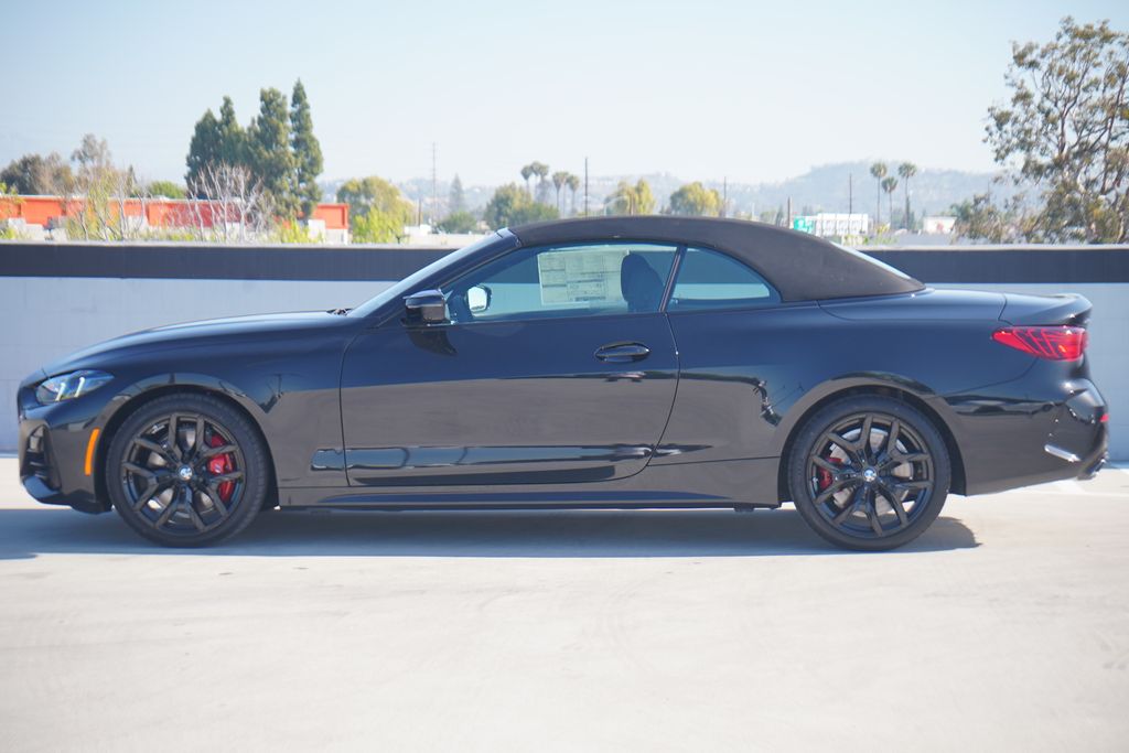 Thumbnail: 2026 BMW 4 Series - 5