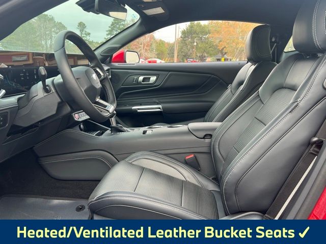 2024 Ford Mustang EcoBoost Premium - 3