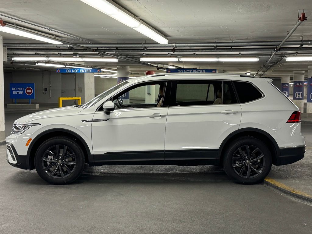 2024 Volkswagen Tiguan 2.0T SE 29