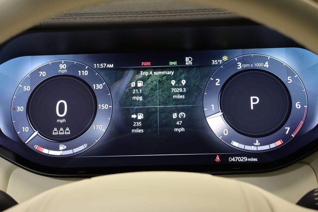 Thumbnail: 2023 Land Rover Range Rover - 20