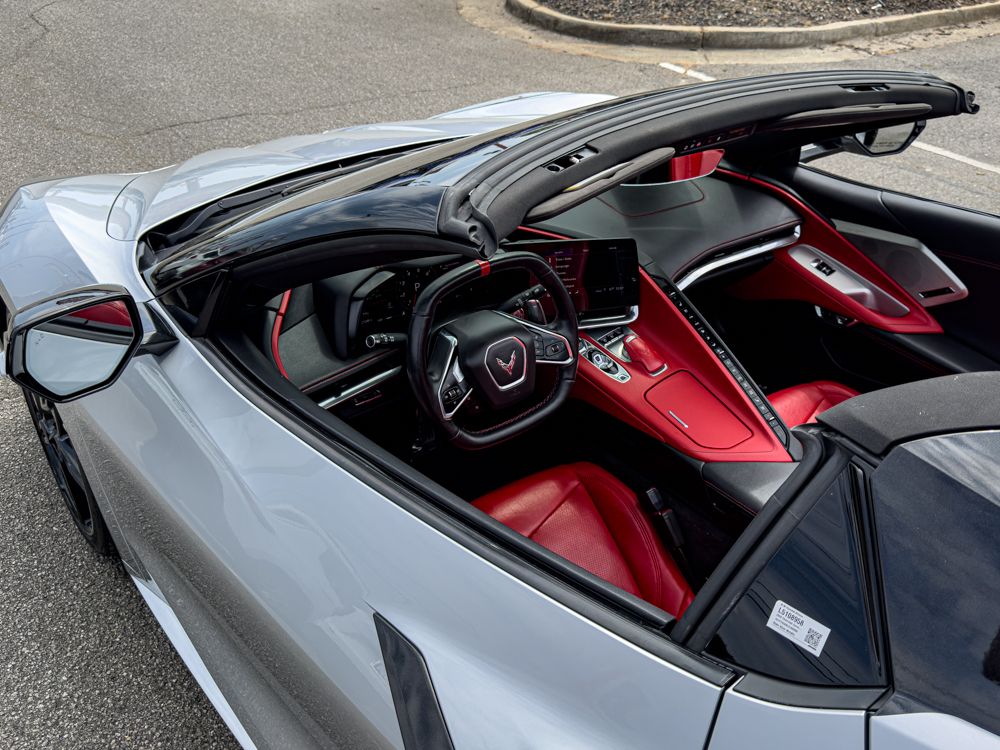 Used 2020 Silver Chevrolet Stingray image 18