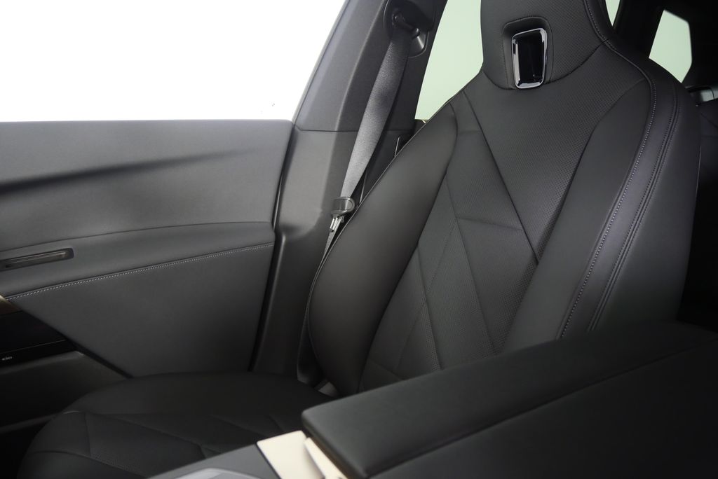 Thumbnail: 2026 BMW iX - 24