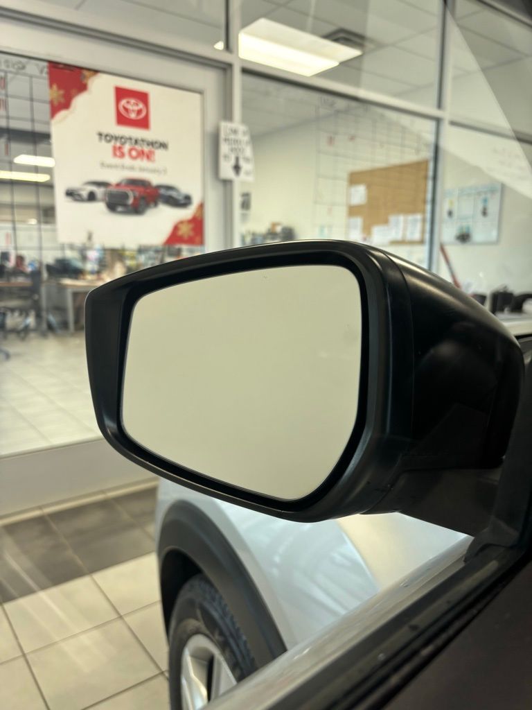 Used 2020 Nissan Kicks SUV