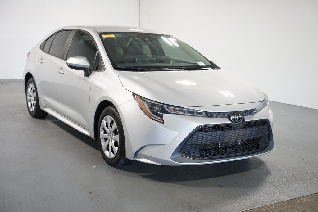 Thumbnail: 2021 Toyota Corolla - 3