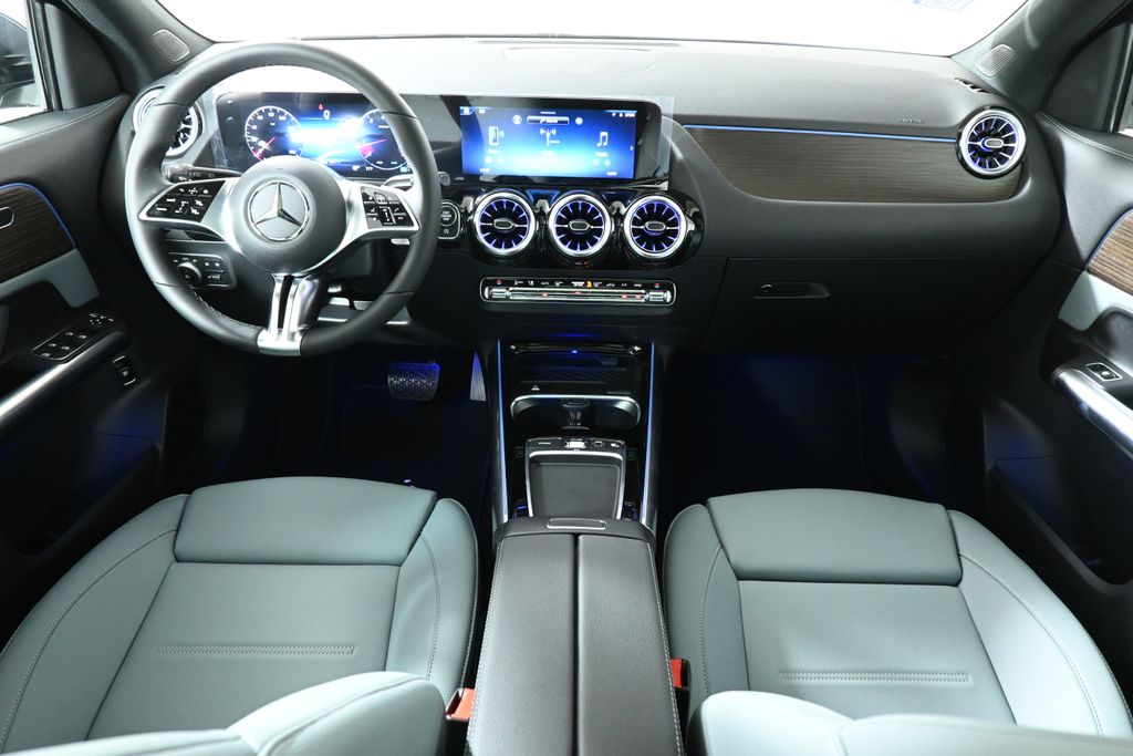 Thumbnail: 2026 Mercedes-Benz GLA - 4