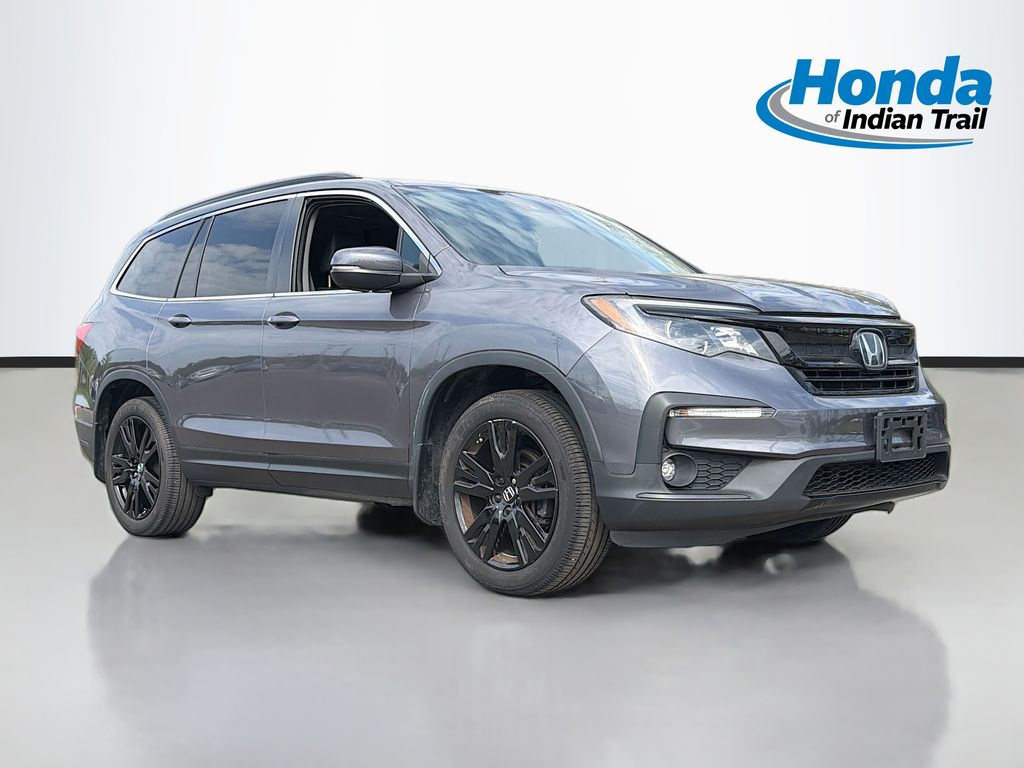 Crystal Black Pearl 2022 Honda Pilot SE AWD SUV / Crossover All-Wheel Drive 9-Speed Automatic