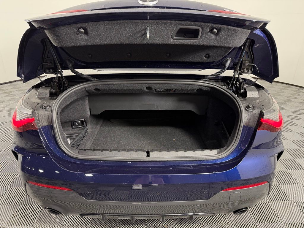 Thumbnail: 2023 BMW 4 Series - 23