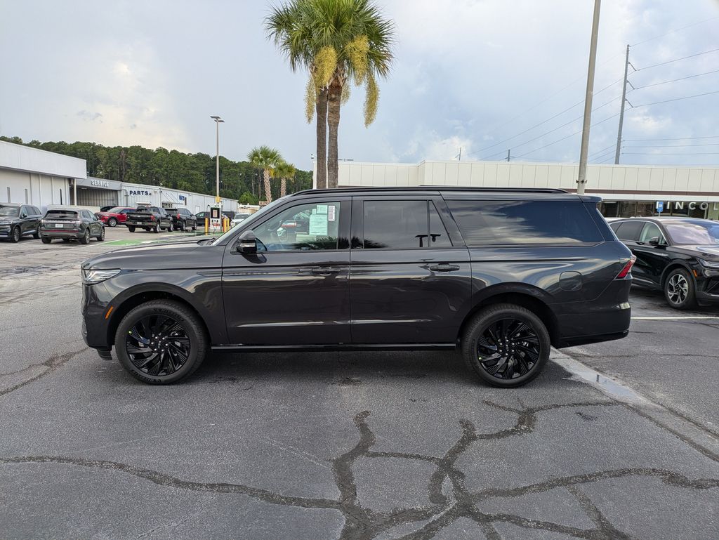 2027 Lincoln Navigator Reserve L