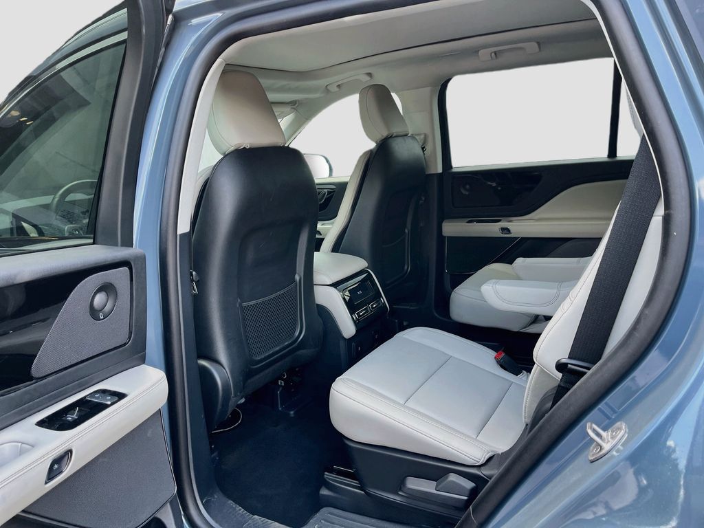 2025 Lincoln Aviator Premiere Blue at Don McGill Toyota