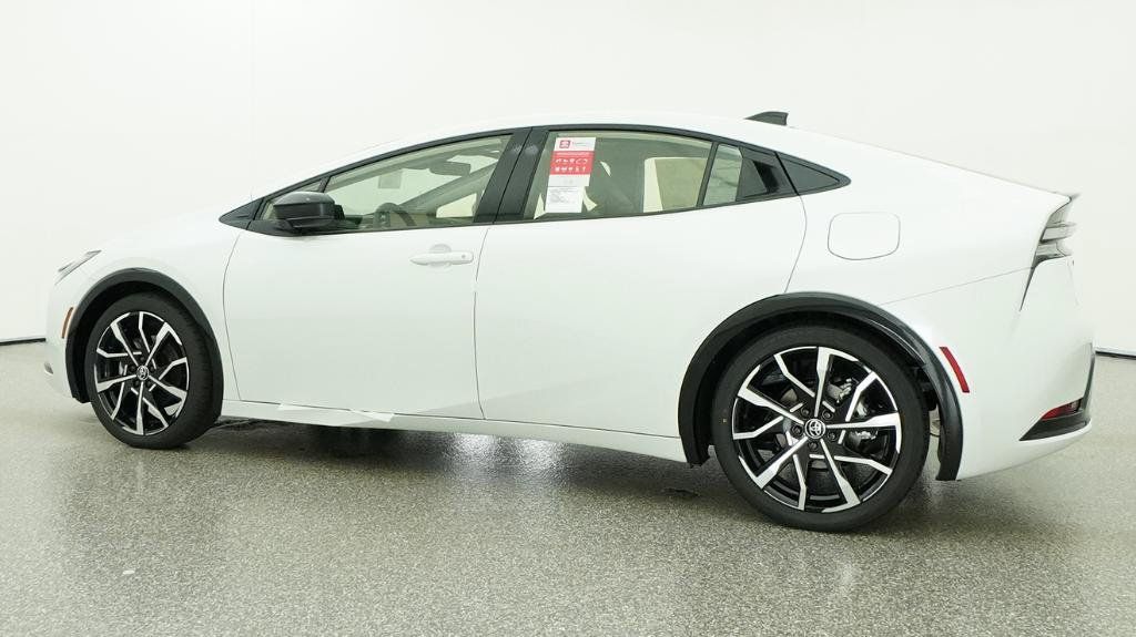 New 2026 Toyota Prius Plug-in Hybrid Hatchback