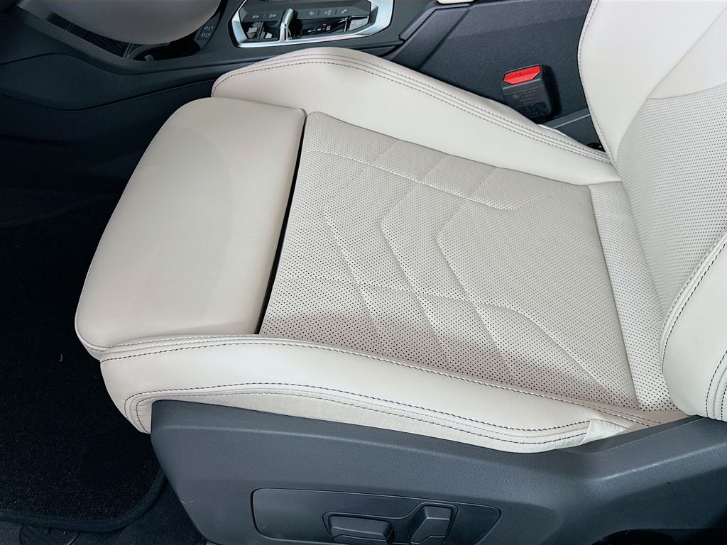 Thumbnail: 2026 BMW 2 Series - 21