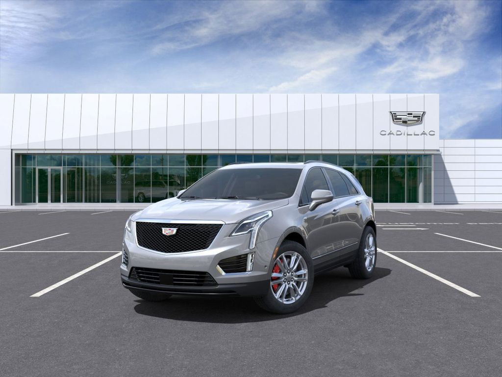 2025 Cadillac XT5 Sport 8