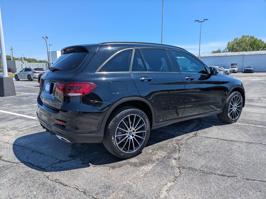 2022 Mercedes-Benz GLC 300 SUV