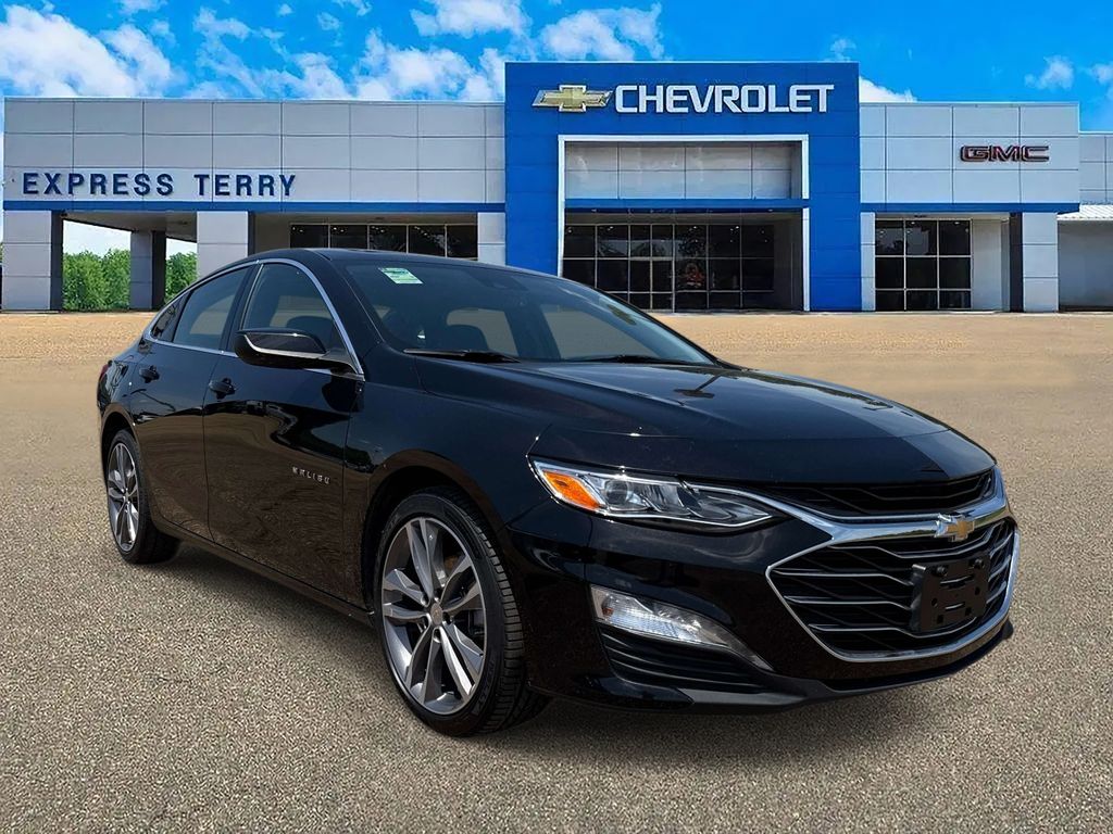 2024 Chevrolet Malibu LT with 2LT FWD