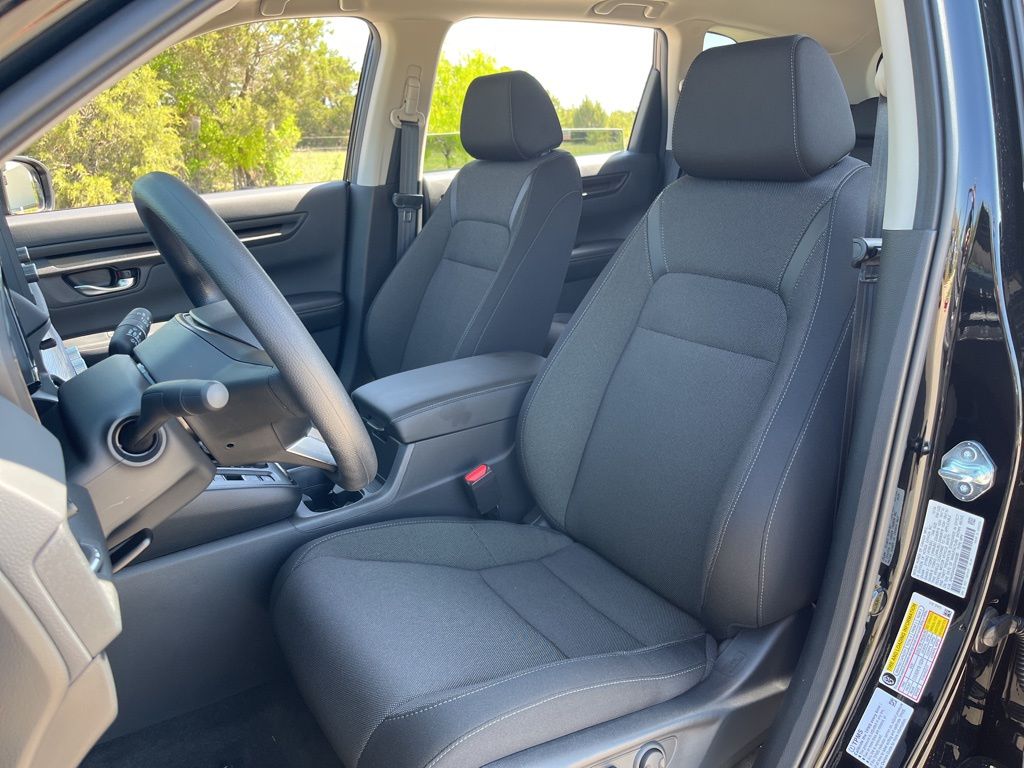 2025 Honda CR-V EX 12