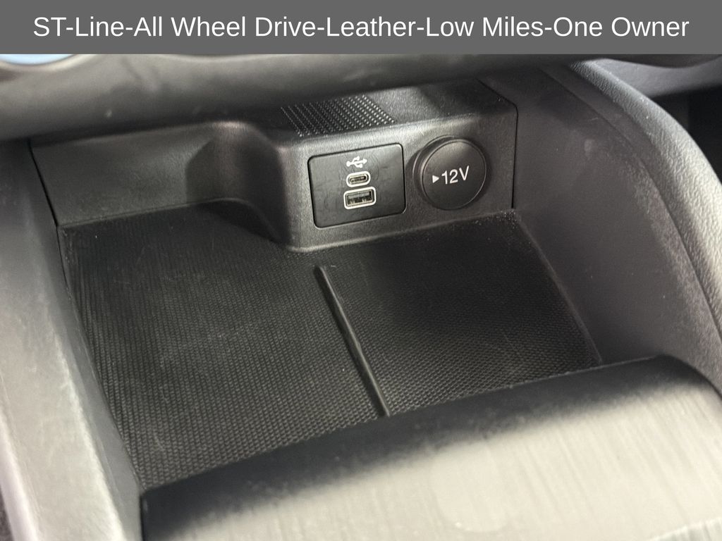 used 2025 Ford Escape car, priced at $23,900