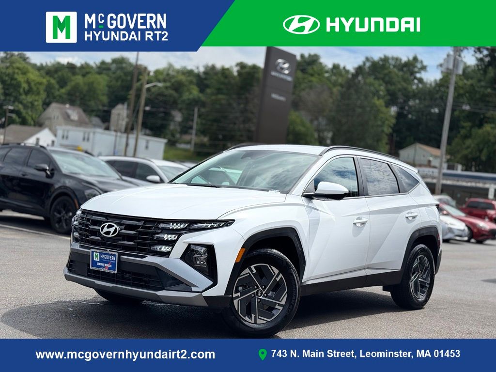 Creamy White Pearl 2025 Hyundai Tucson Hybrid SUV / Crossover All-Wheel Drive 6-Speed Automatic