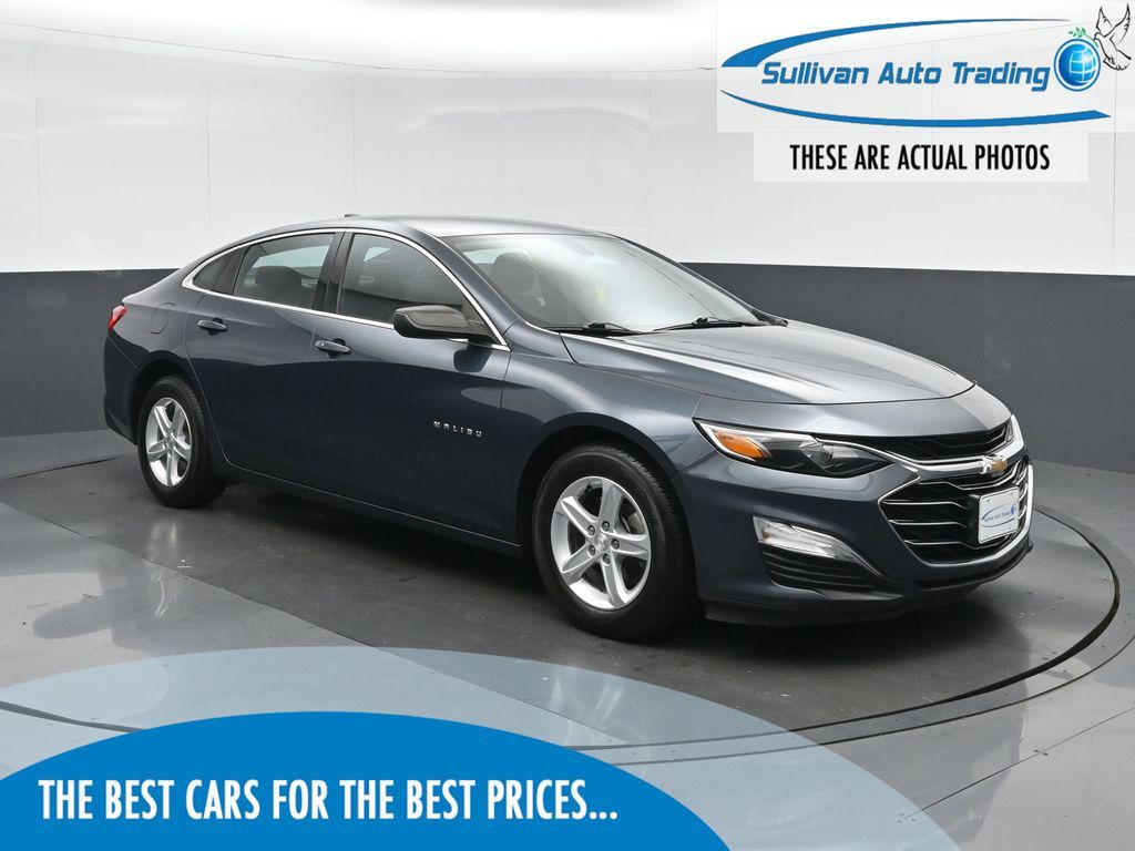 Shadow Gray Metallic 2020 Chevrolet Malibu Sedan Front-Wheel Drive Continuously Variable Transmission