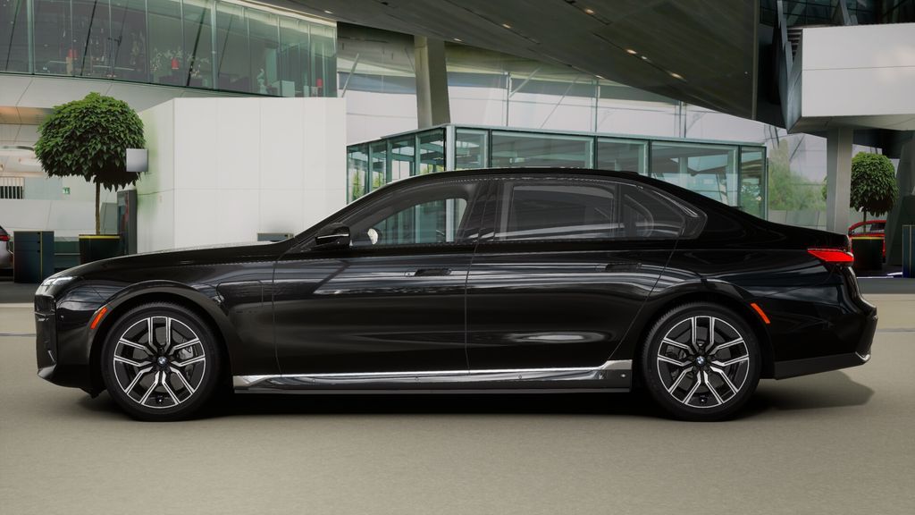 Thumbnail: 2025 BMW 7 Series - 30