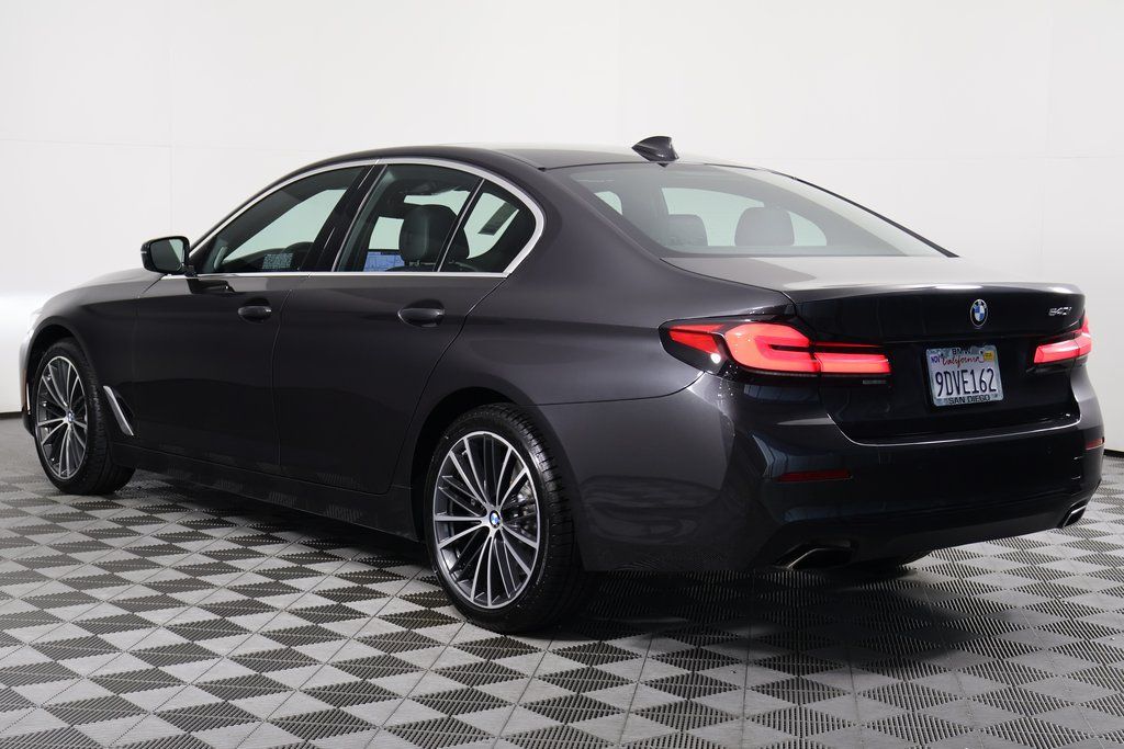 Thumbnail: 2023 BMW 5 Series - 6