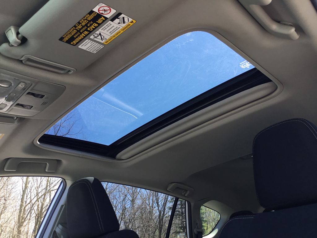 Thumbnail: 2014 Toyota RAV4 - 10