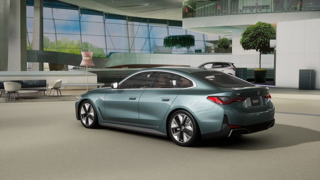 Thumbnail: 2025 BMW i4 - 28