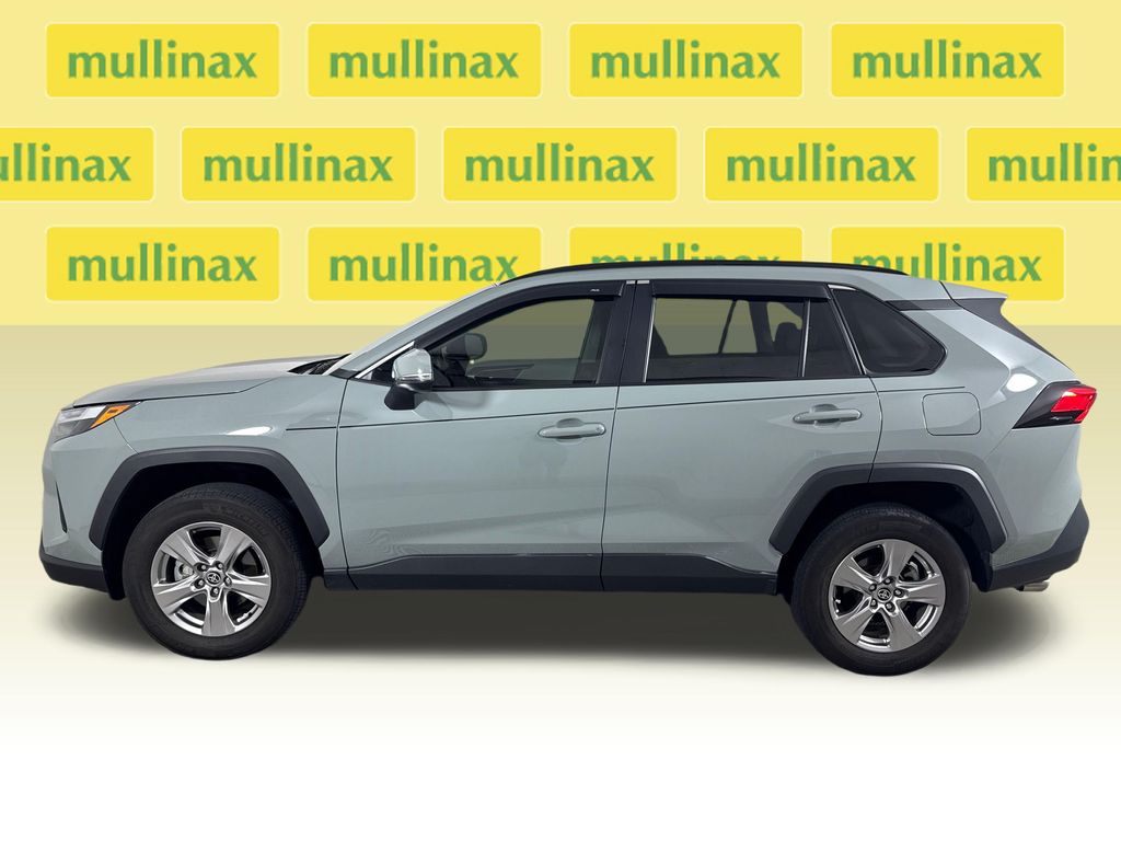 2022 Lunar Rock Toyota RAV4 XLE FWD SUV