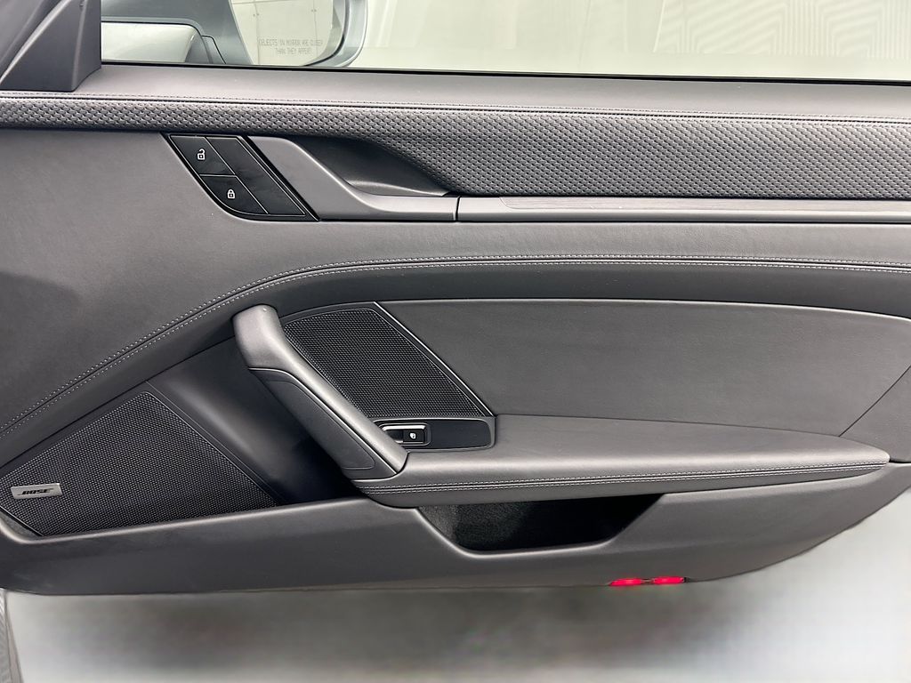 Thumbnail: 2022 Porsche 911 - 25