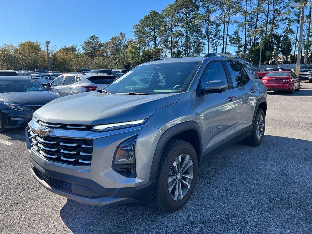 2025 Chevrolet Equinox LT 2