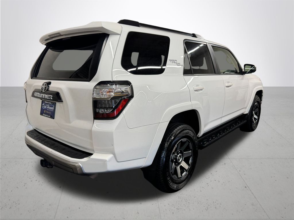 2024 Toyota 4Runner TRD Off-Road