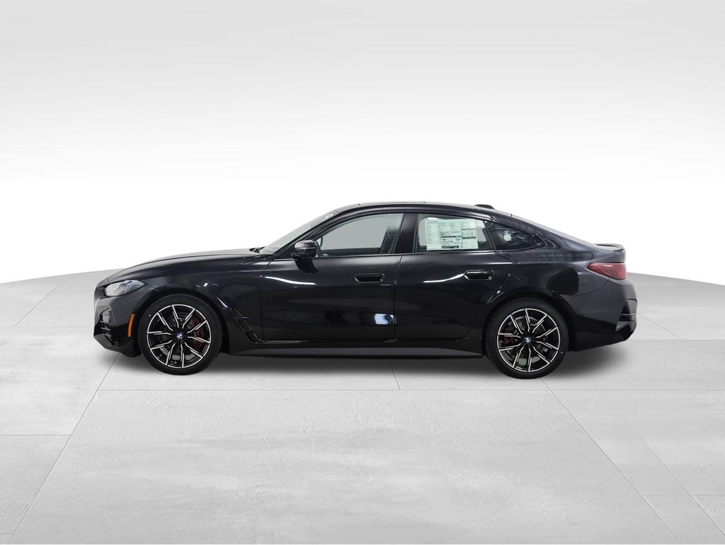 Thumbnail: 2026 BMW i4 - 2