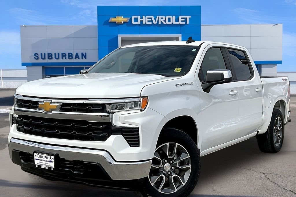 2023 Chevrolet Silverado 1500 LT Crew Cab 4WD